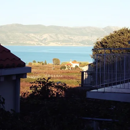 Grk Apartman Lumbarda